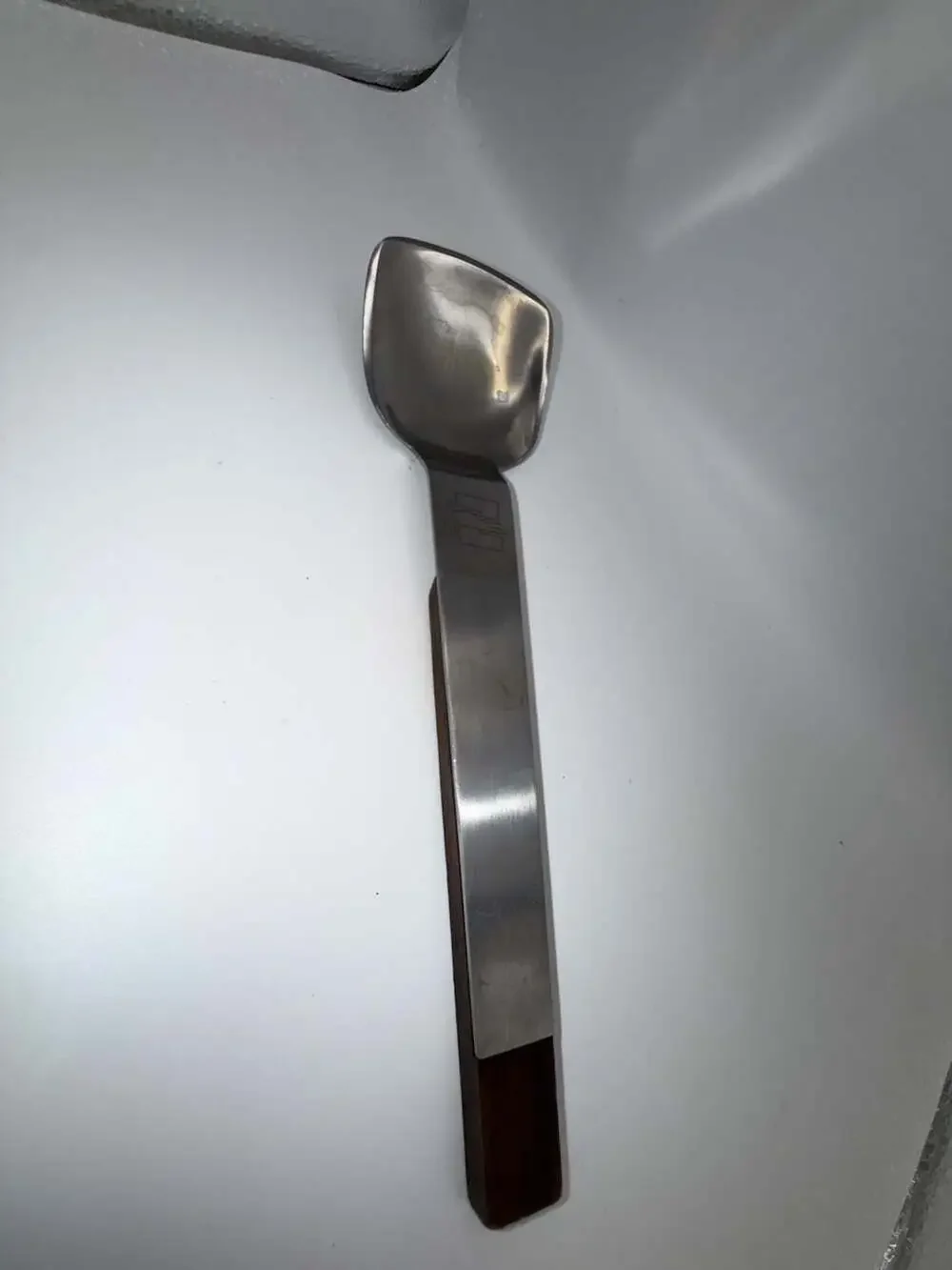 Vintage Burnco Spade 'n Spoon Stainless Steel Ice Cream Scoop with Wood Handle